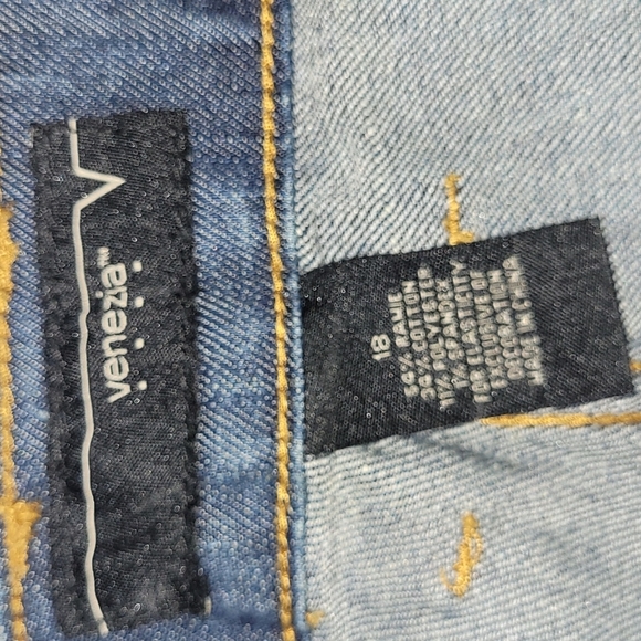 Venzia Blue Jeans Stretch Flare Plus High Rise Long NEW 5 pocket sz 18 NWT - Picture 3 of 7